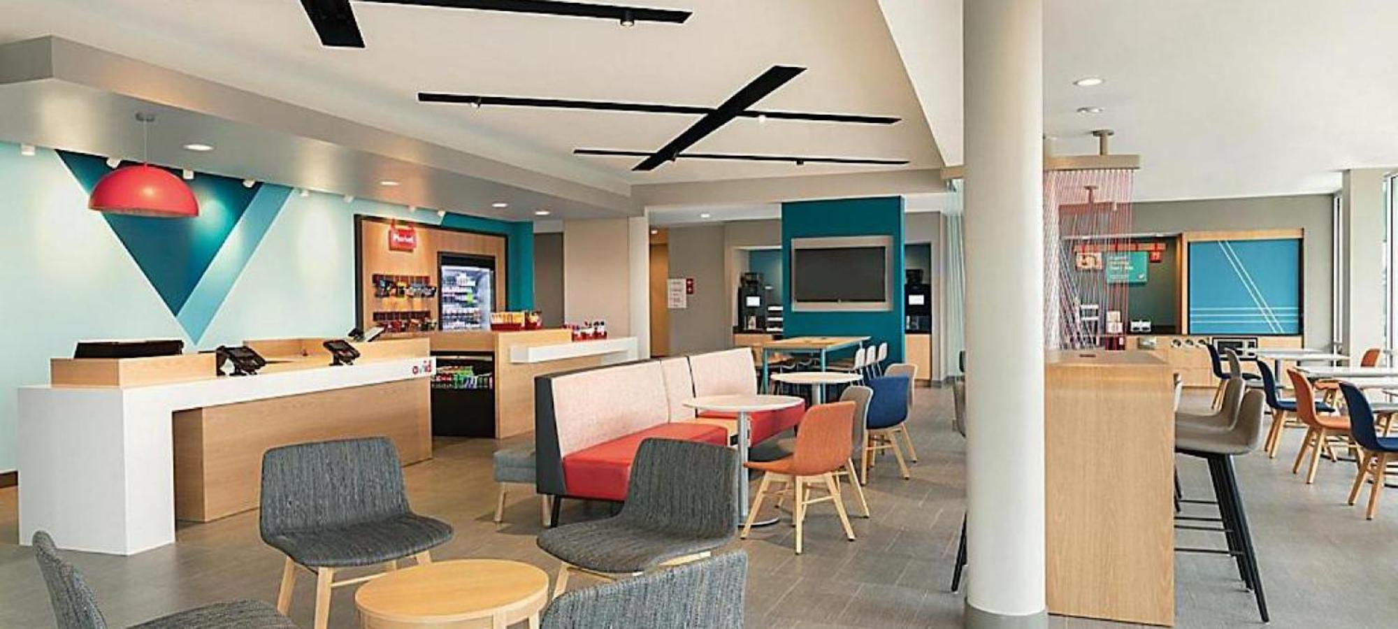 Avid Hotels - Lexington - Hamburg Area By Ihg Bagian luar foto